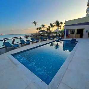 Iate Plaza - Calcadao - Frente Mar Flat 603 Apartamento